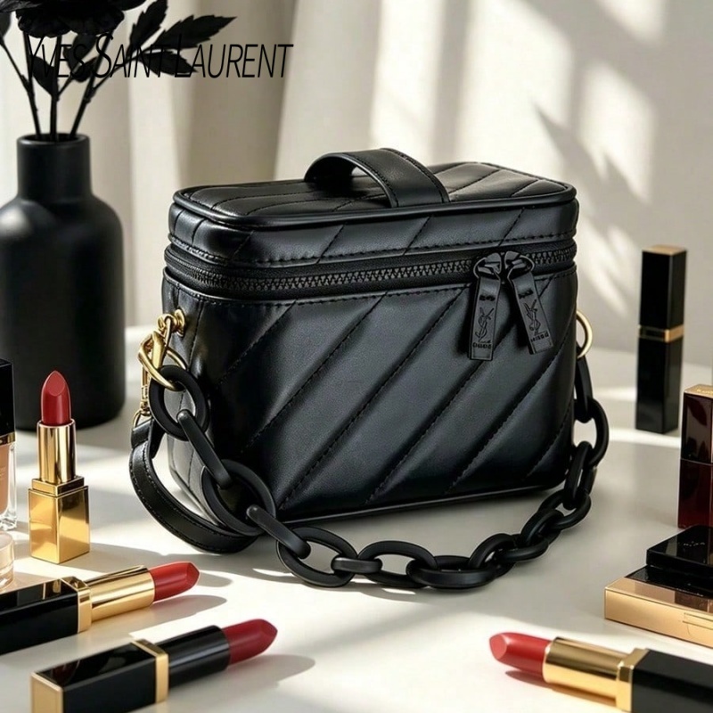 Ysl Beauty Makeup - Yves Saint Laurent의 가방 블랙 퀼팅